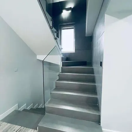 Dream House Smarthome Вилла Варшава